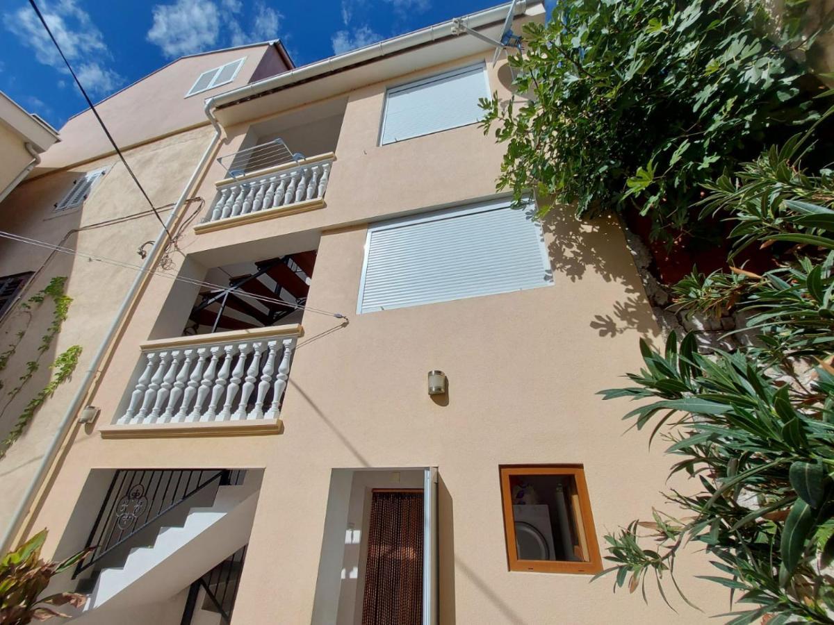 Sweet Sea Apartments Pakoštane 外观 照片