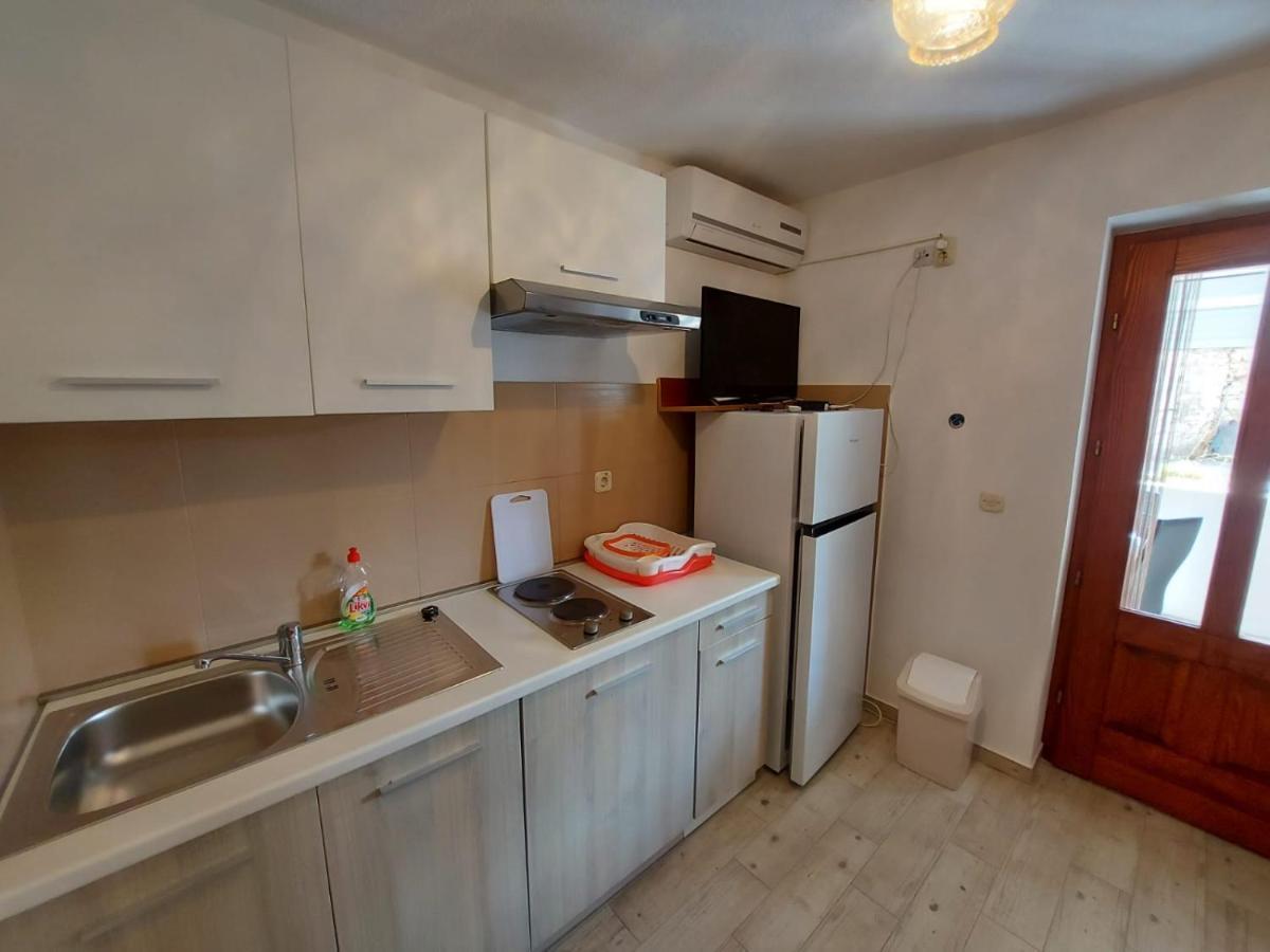 Sweet Sea Apartments Pakoštane 外观 照片