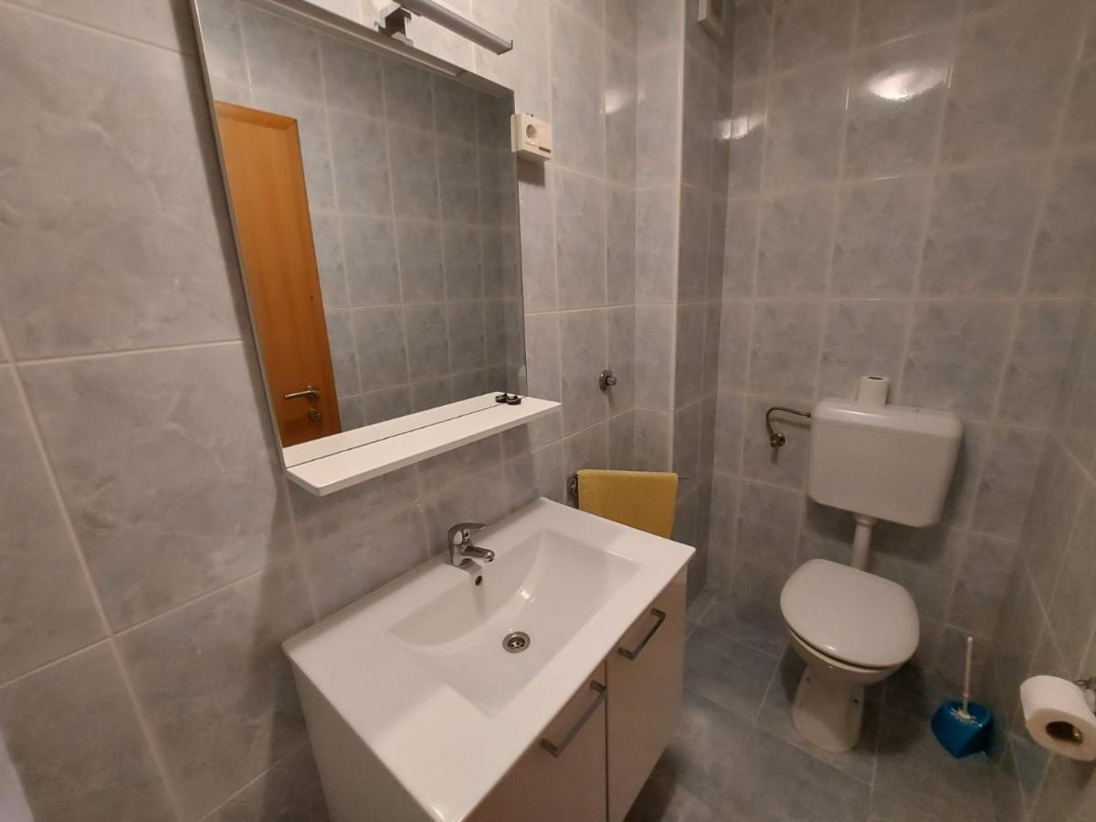 Sweet Sea Apartments Pakoštane 外观 照片