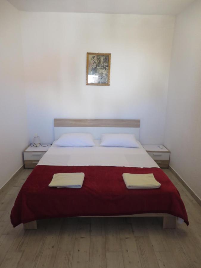 Sweet Sea Apartments Pakoštane 外观 照片